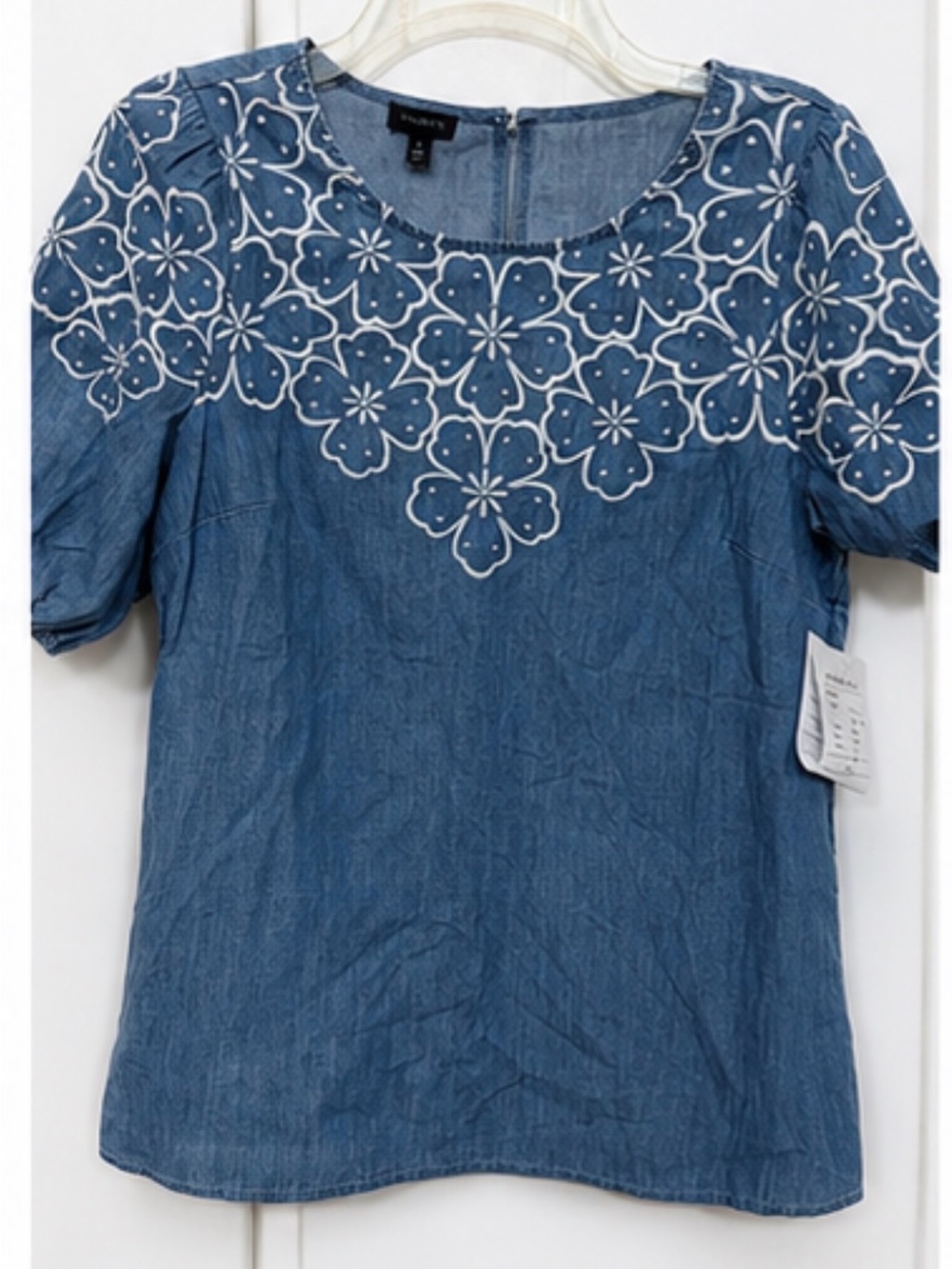 Talbots Blue Chambray Top with White Floral Embroidery